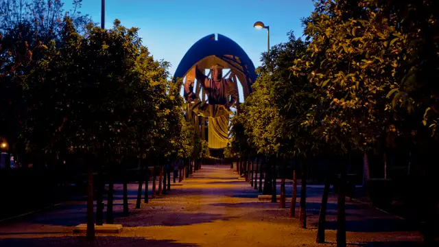Estatua de Coln Parque de San Jeronimo Sevilla